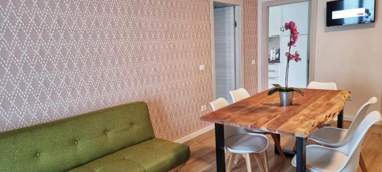 Casa Barcelli Sport & Family Apartments Torbole Sul Garda Exterior foto