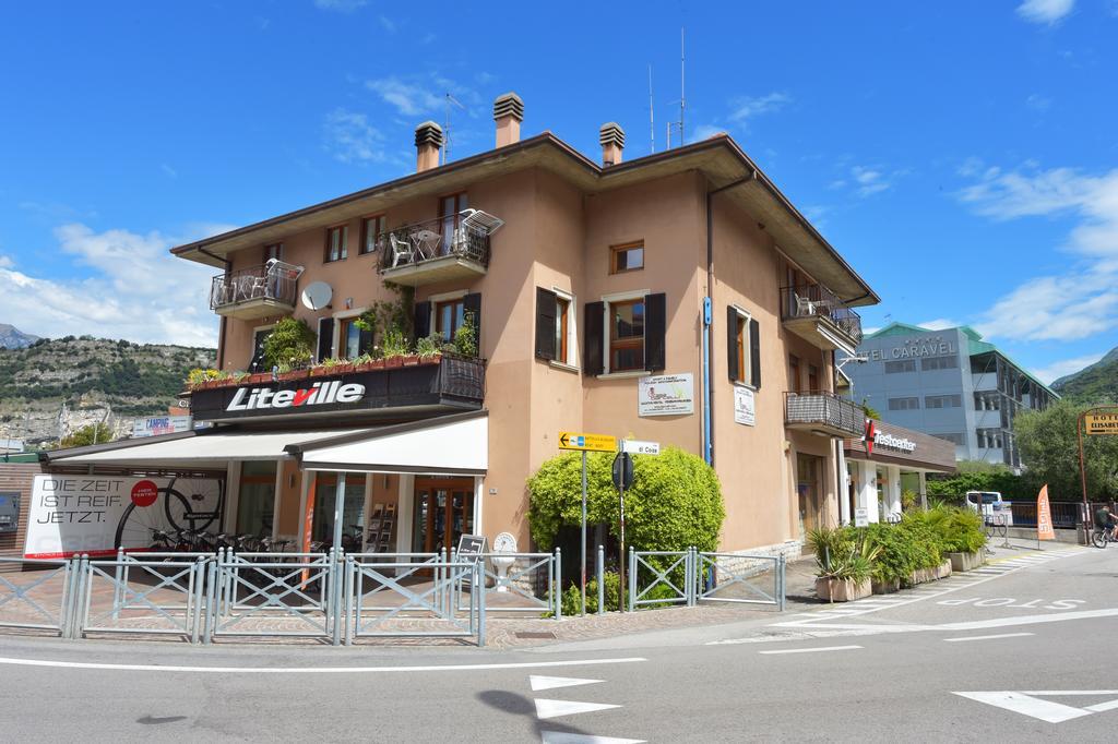 Casa Barcelli Sport & Family Apartments Torbole Sul Garda Exterior foto