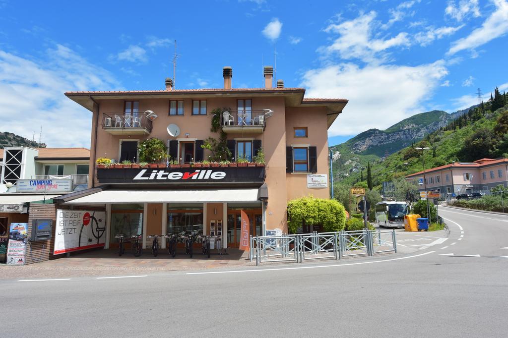 Casa Barcelli Sport & Family Apartments Torbole Sul Garda Exterior foto